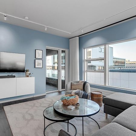 Sunny Central Reykjavik Apartment - Harbour View Esterno foto